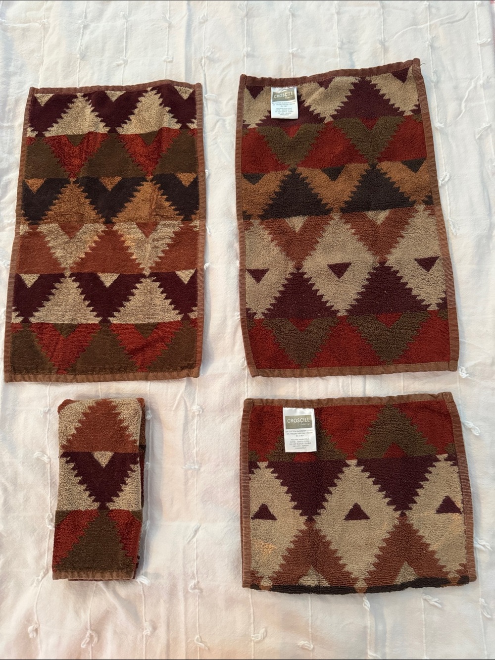Croscill Brown, Rust & Olive Southwestern Finger Towel Set